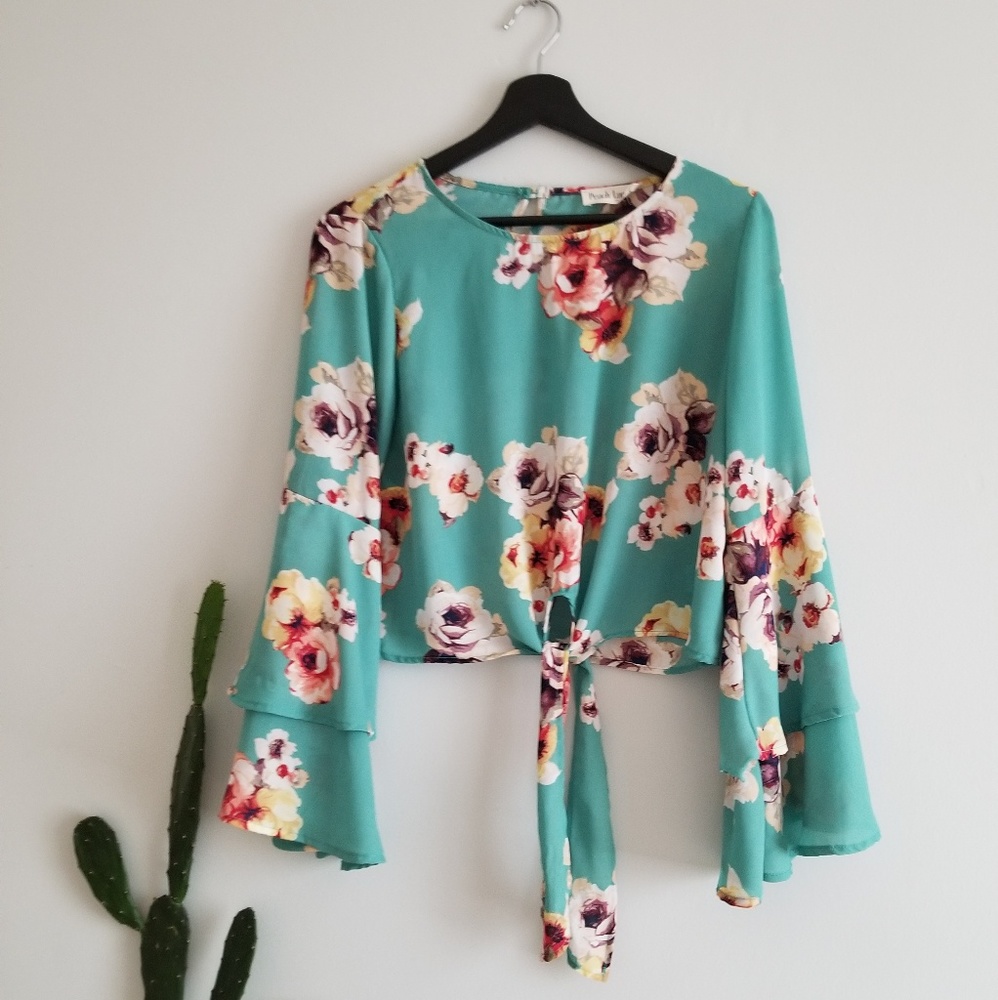 Made in USA cropped bell-sleeve floral blouse